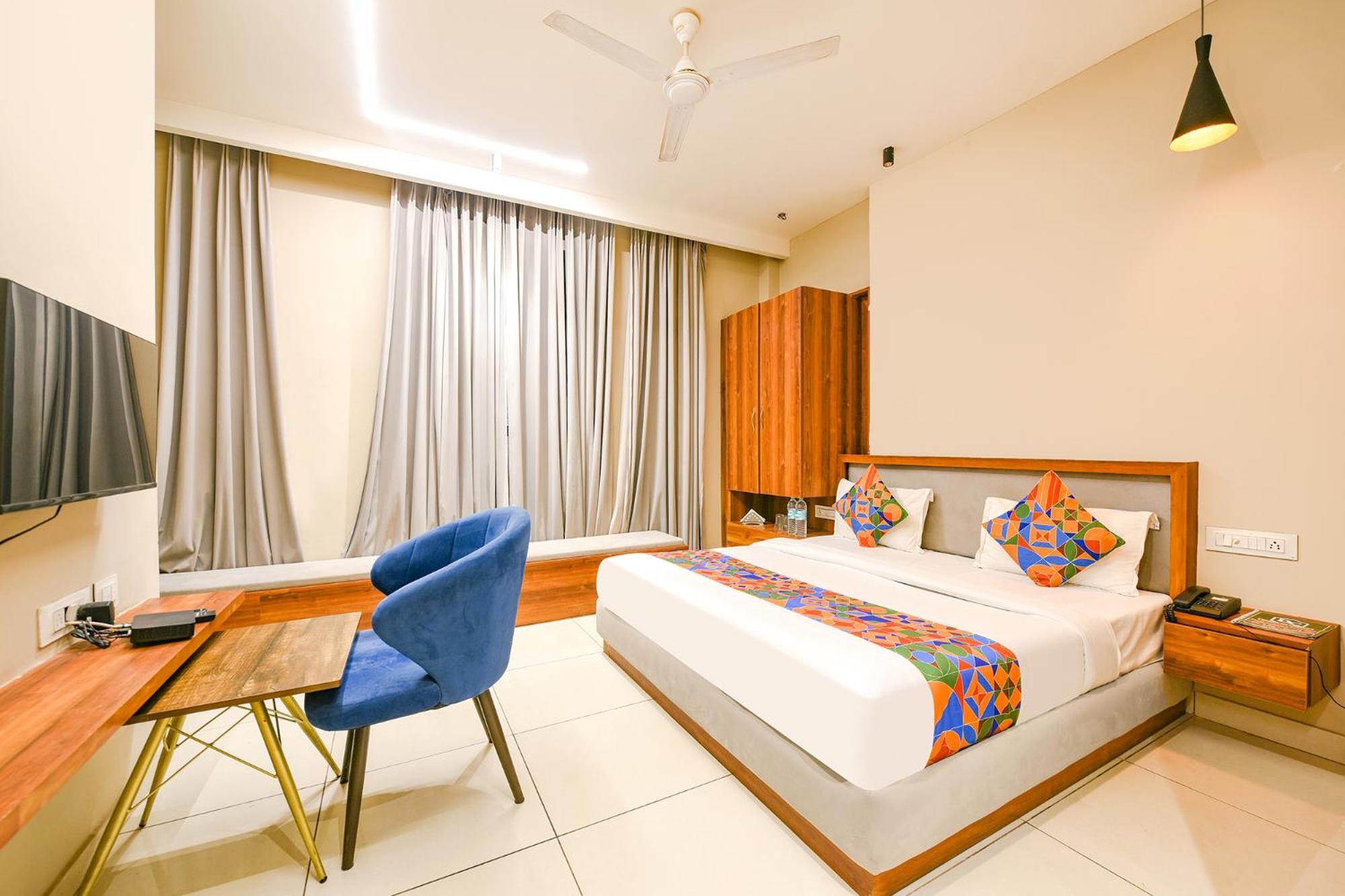 Fabhotel Dc Premium Zirakpur Buitenkant foto